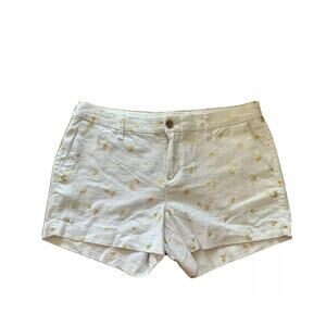 Old Navy White Gold Palm patterned shorts size 6 Flat Front
